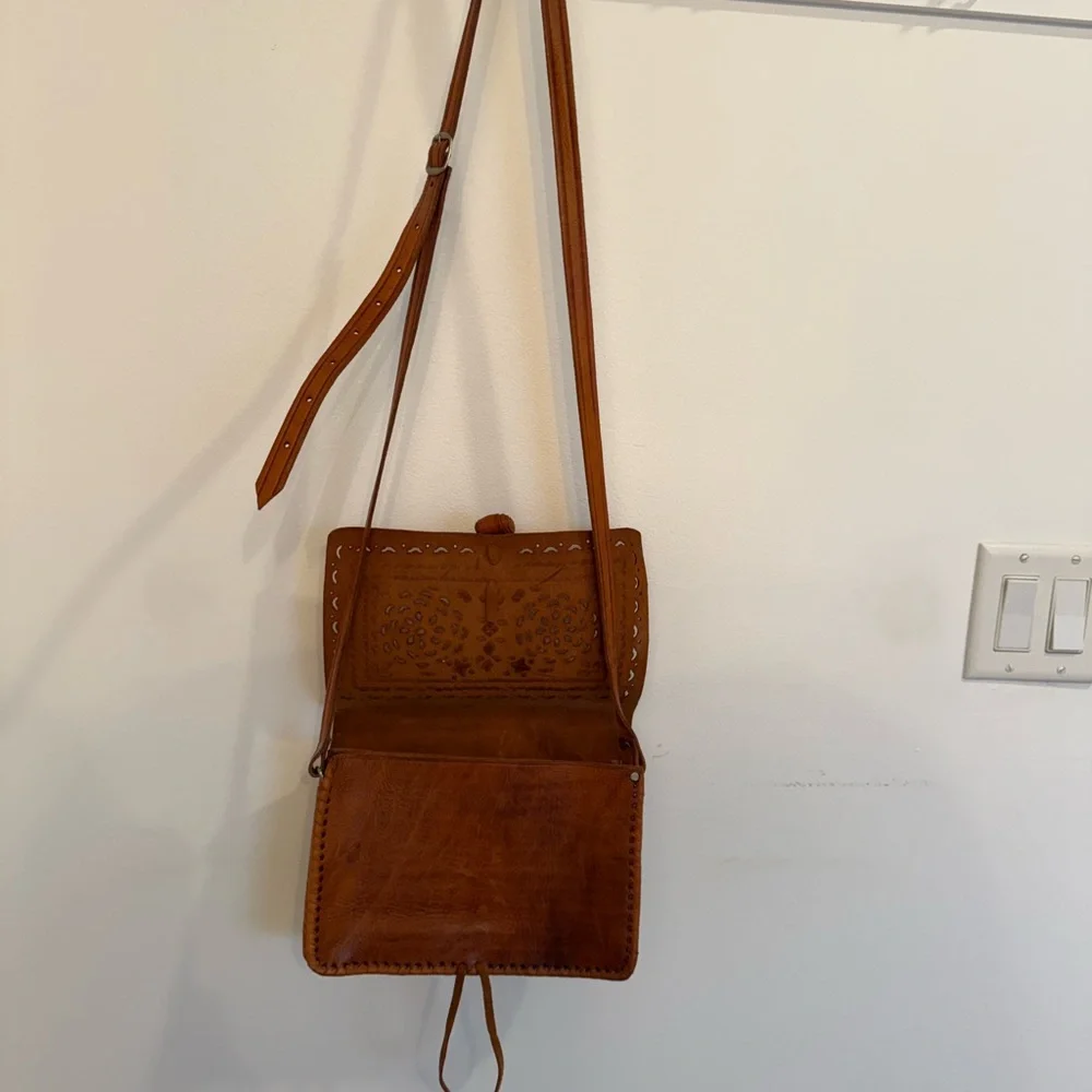 Embossed Leather Crossbody Bag - Picture 6 of 8